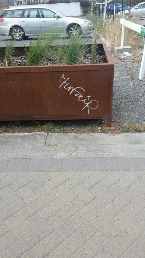 Graffiti, a report photo