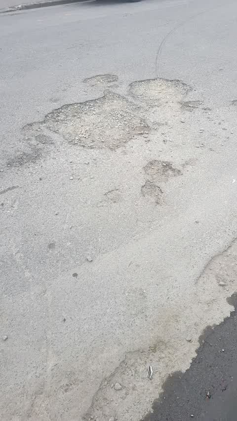 Roading/Streets, a report photo