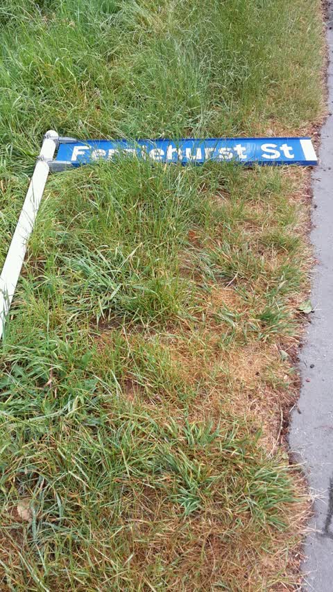 Roading/Streets, a report photo