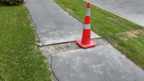 Roading/Streets, a report photo