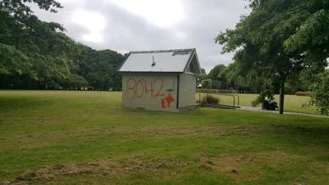 Graffiti, a report photo