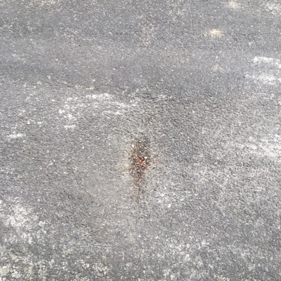 The photograph attached to this roading/streets report