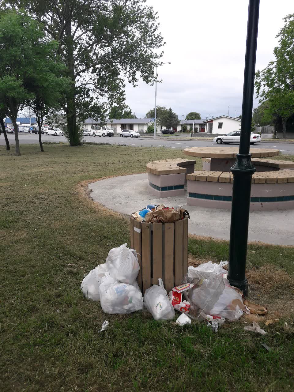 The photograph attached to this roading/streets report