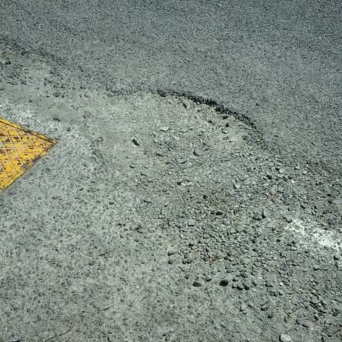Roading/Streets, a report photo