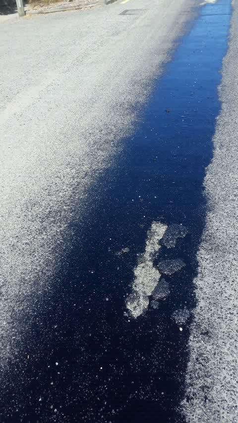 Roading/Streets, a report photo