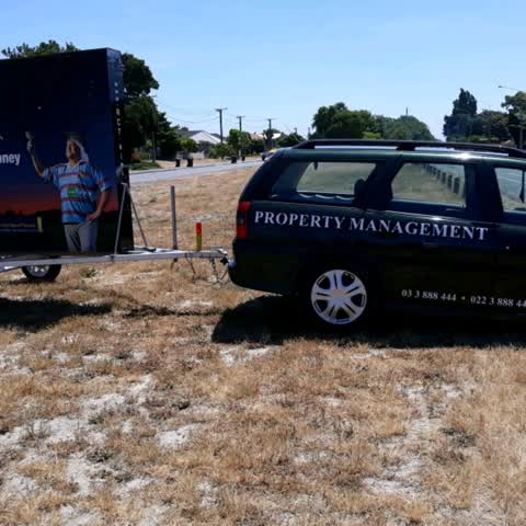 Roading/Streets, a report photo