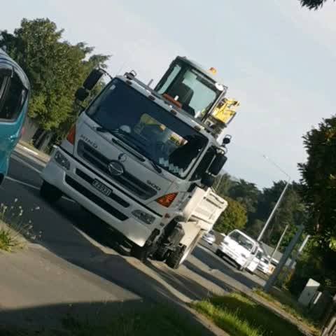 Roading/Streets, a report photo