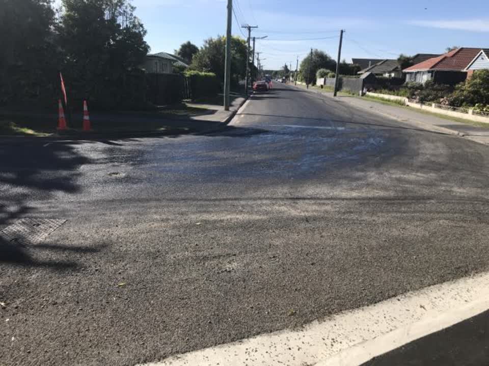The photograph attached to this roading/streets report