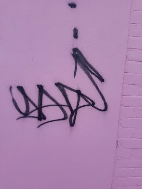 Graffiti, a report photo