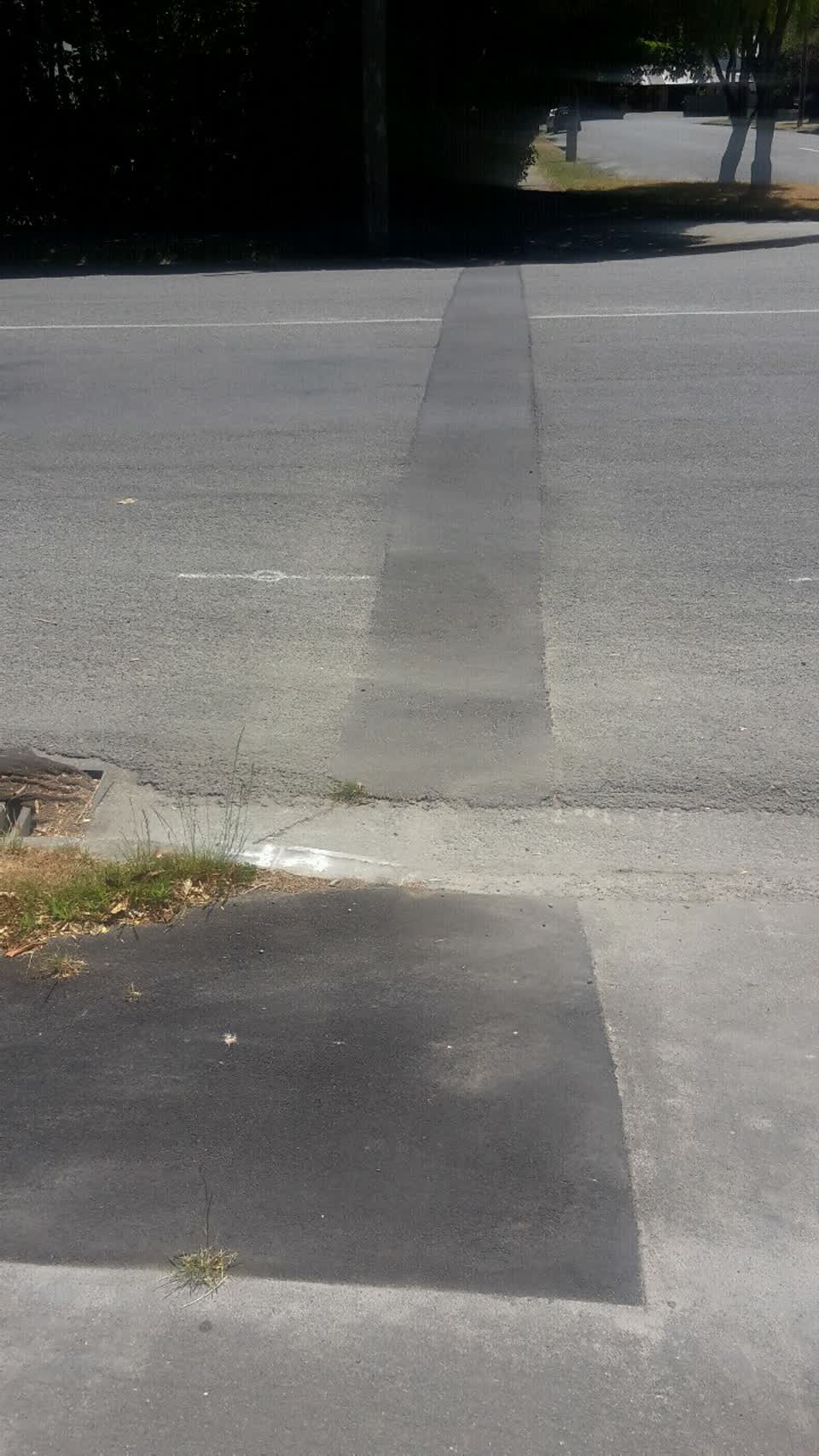 The photograph attached to this roading/streets report