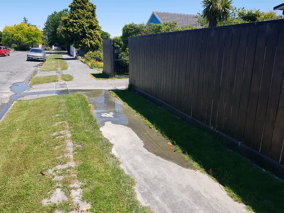 The photograph attached to this water supply report