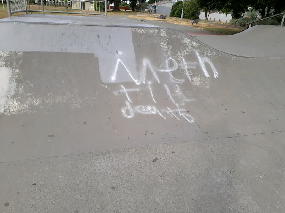The photograph attached to this graffiti report