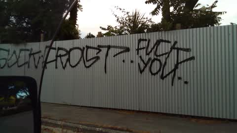 Graffiti, a report photo