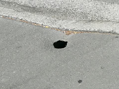 Roading/Streets, a report photo