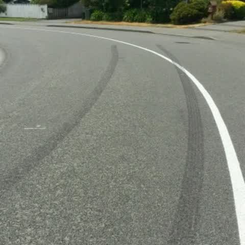 Roading/Streets, a report photo