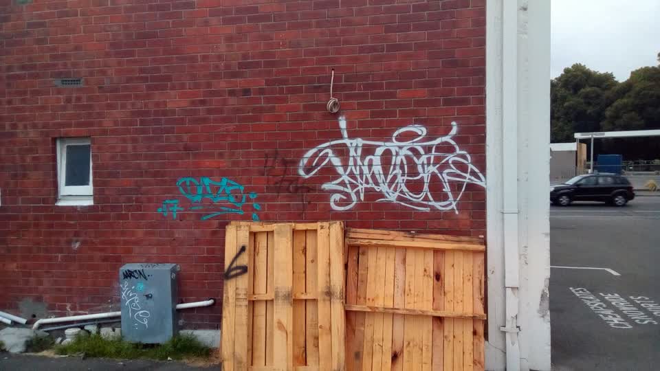 The photograph attached to this graffiti report