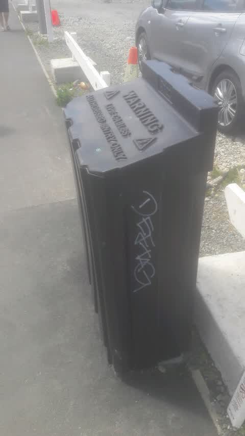 Graffiti, a report photo