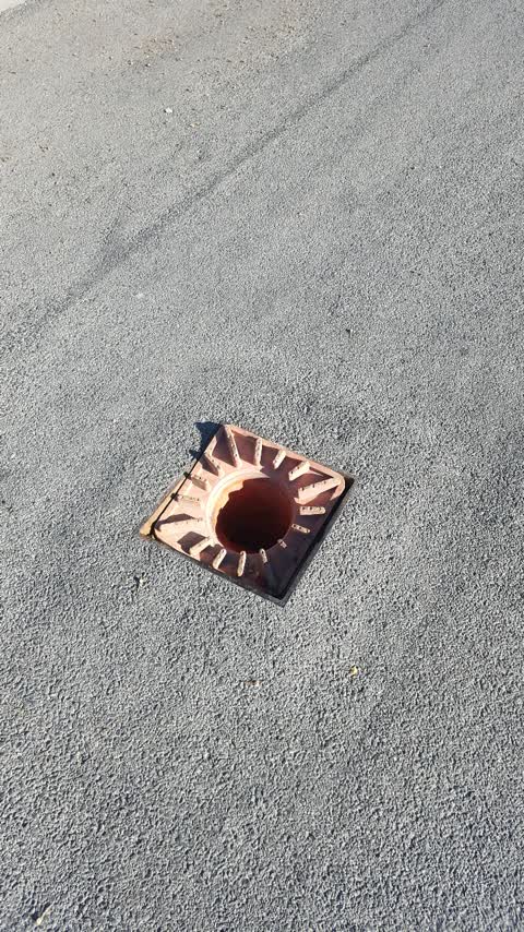 Roading/Streets, a report photo