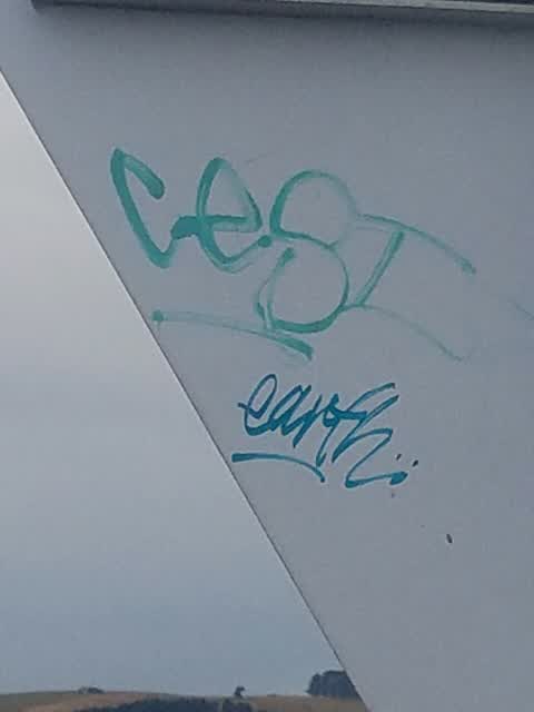 Graffiti, a report photo