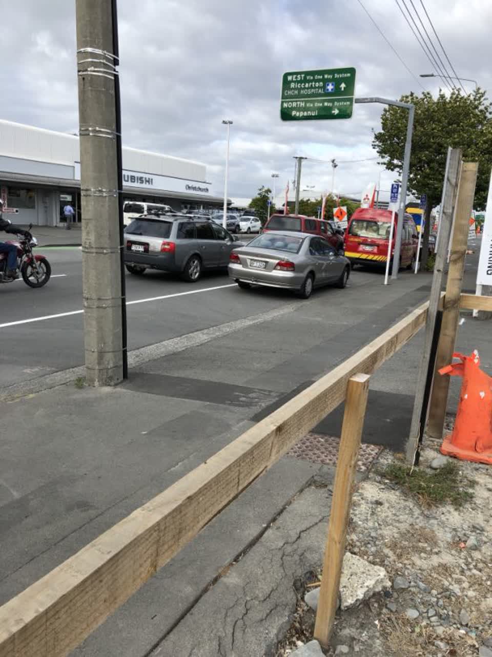 The photograph attached to this roading/streets report