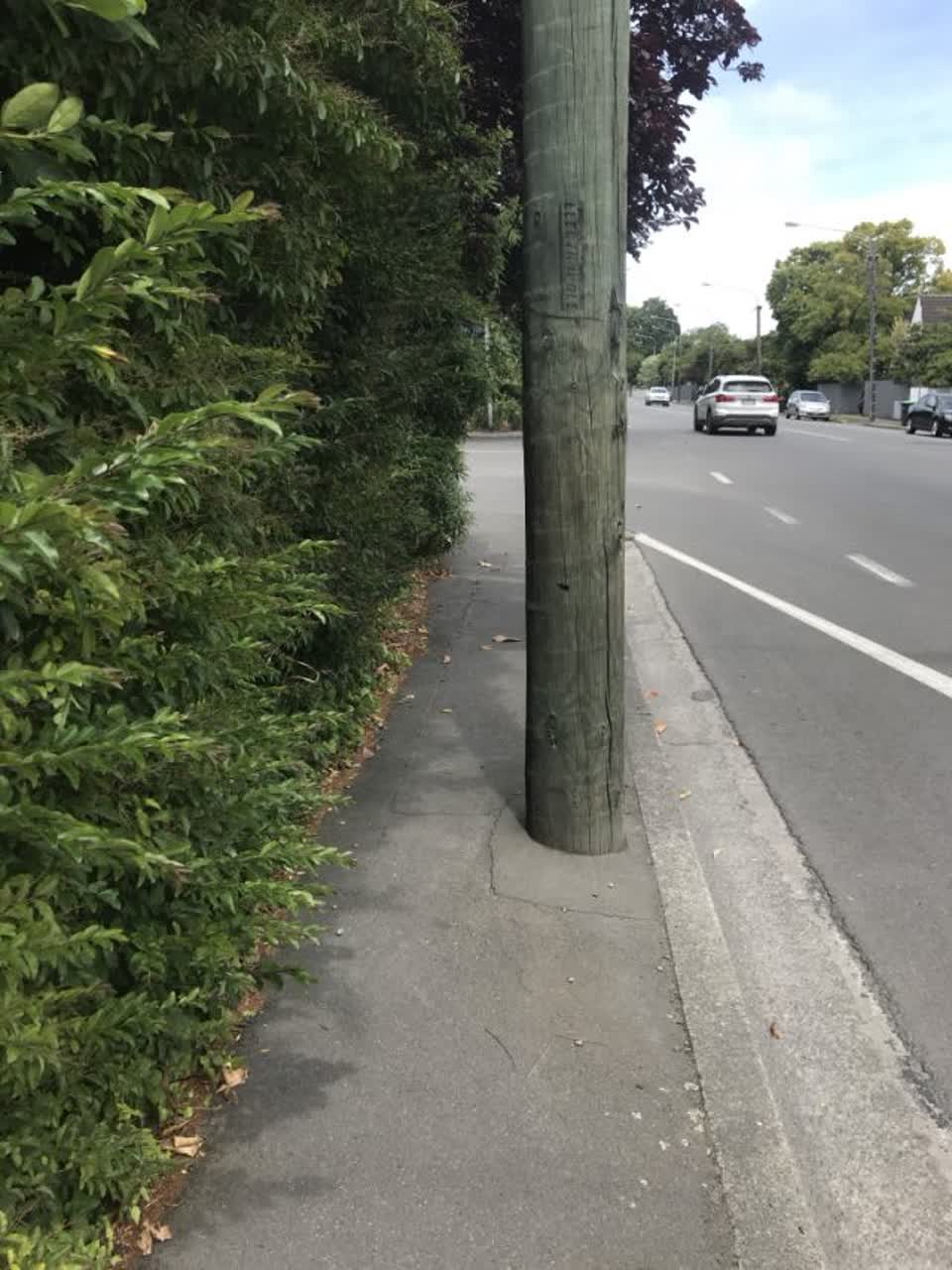 The photograph attached to this roading/streets report
