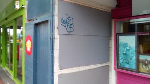 Graffiti, a report photo