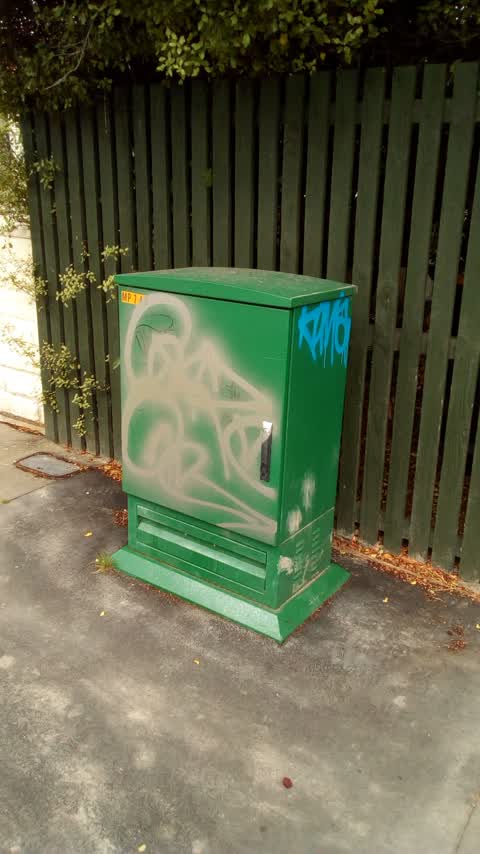Graffiti, a report photo