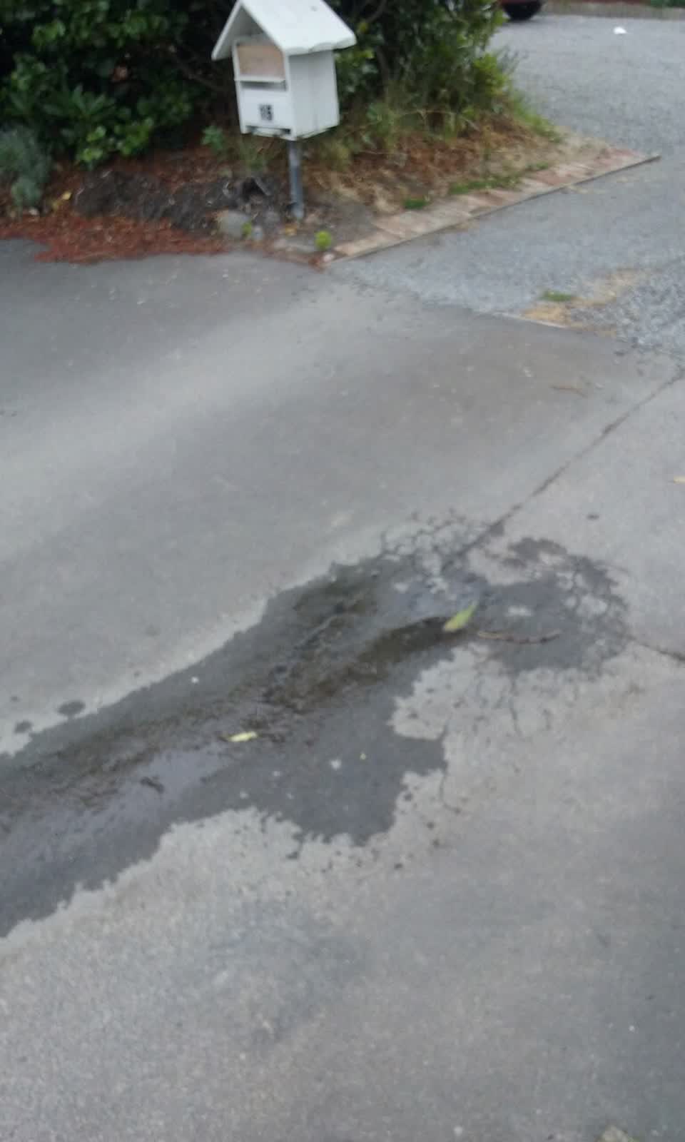 The photograph attached to this water supply report