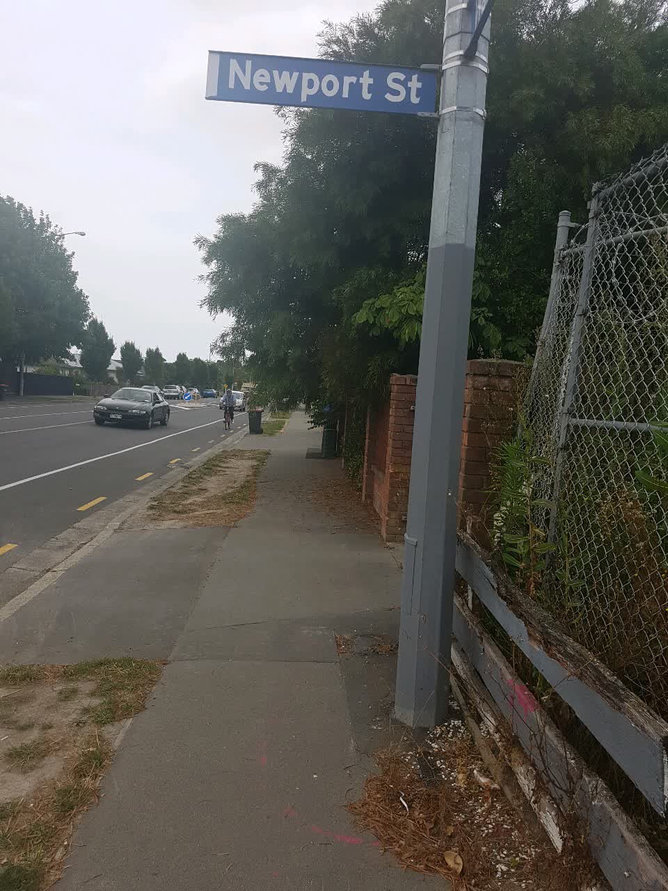 The photograph attached to this roading/streets report