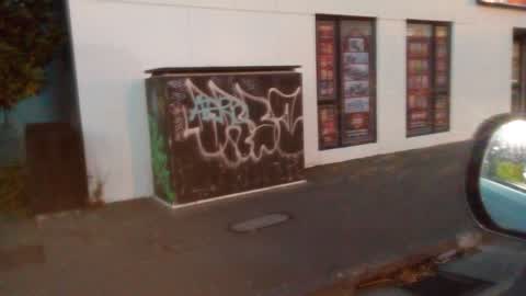 Graffiti, a report photo