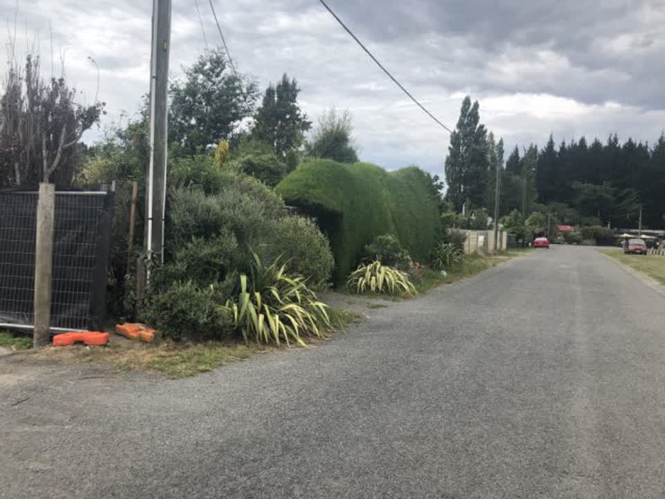 The photograph attached to this roading/streets report