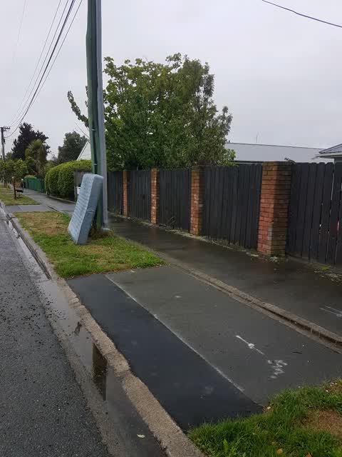 Rubbish/Recycling, a report photo