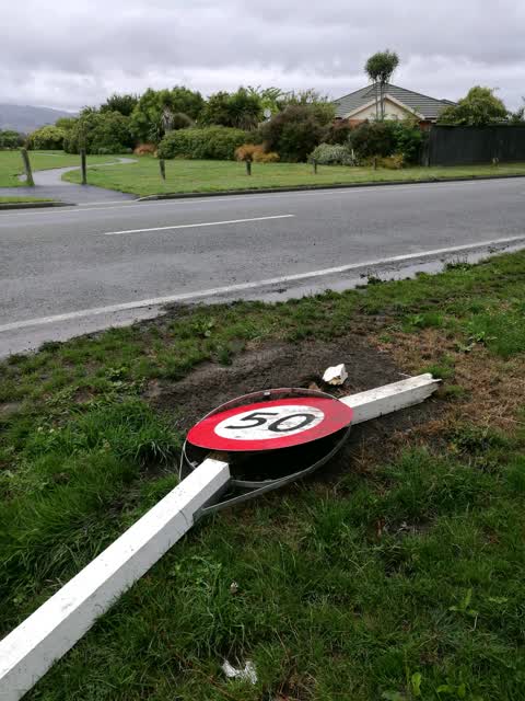 Roading/Streets, a report photo