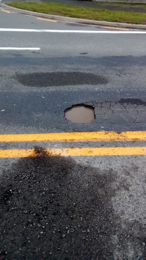 Roading/Streets, a report photo