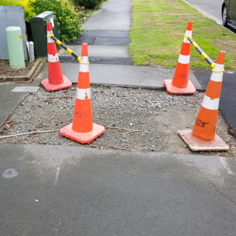Roading/Streets, a report photo