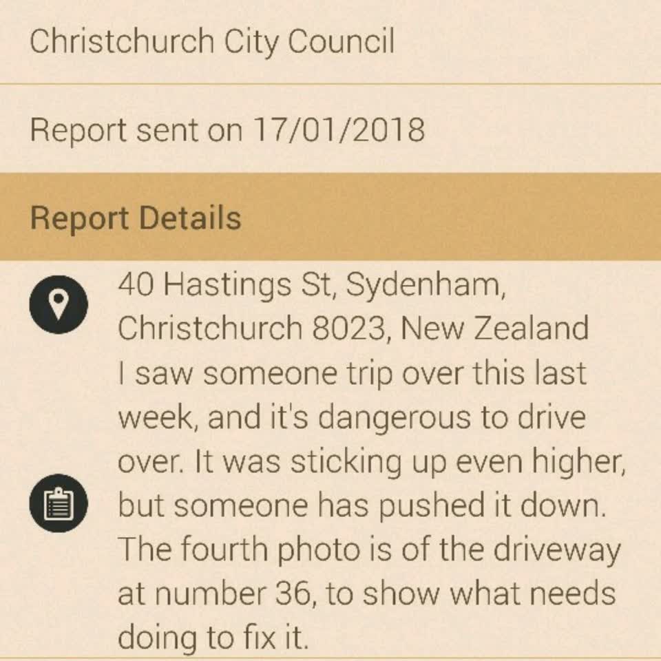 The photograph attached to this roading/streets report