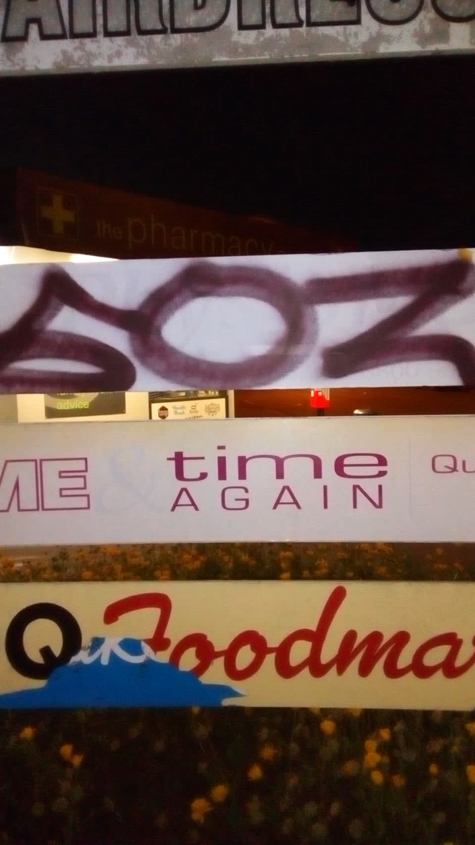 The photograph attached to this graffiti report