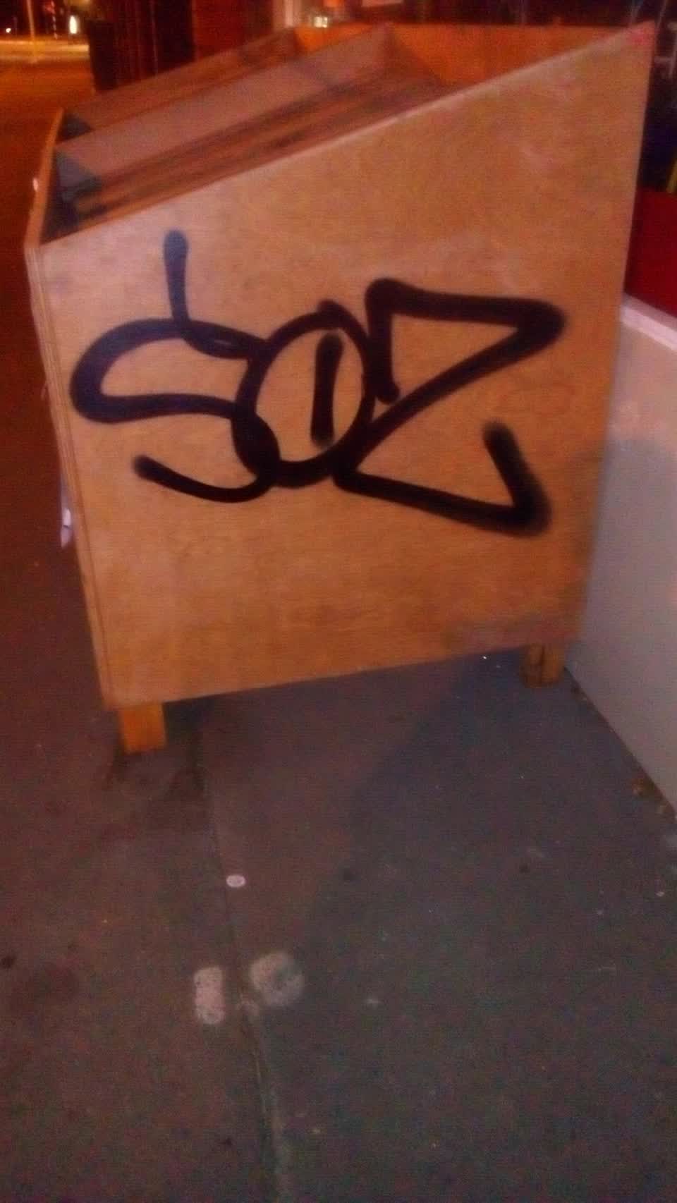 The photograph attached to this graffiti report