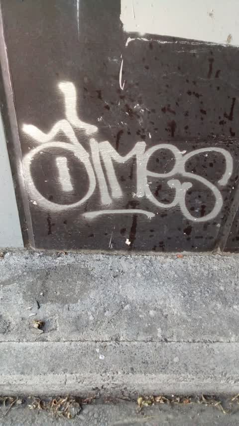 Graffiti, a report photo