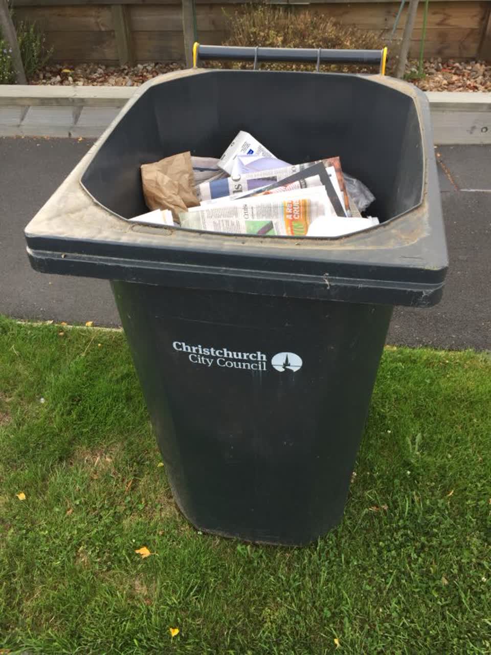 The photograph attached to this rubbish/recycling report