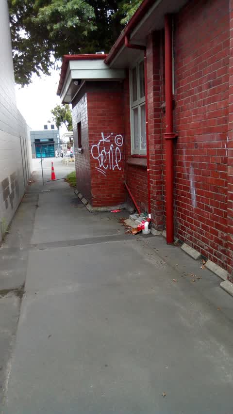 Graffiti, a report photo