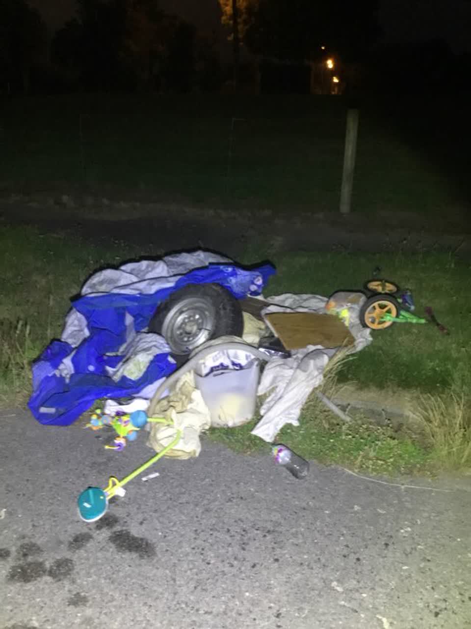 The photograph attached to this rubbish/recycling report