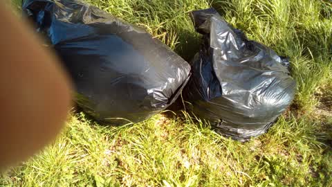 Rubbish/Recycling, a report photo