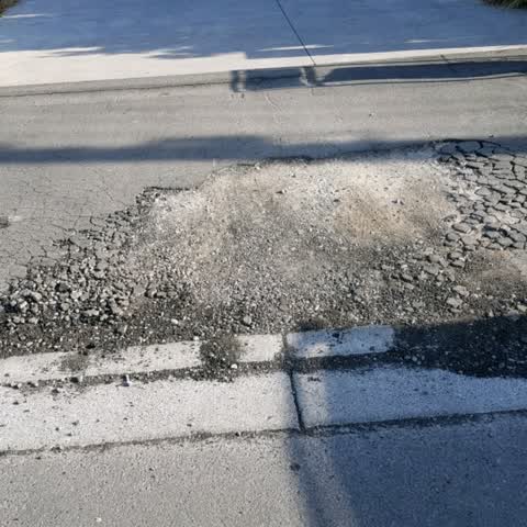 Roading/Streets, a report photo