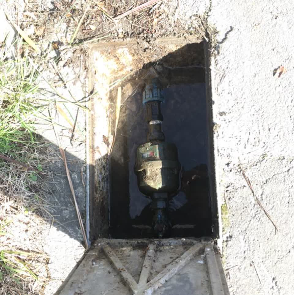 The photograph attached to this water supply report