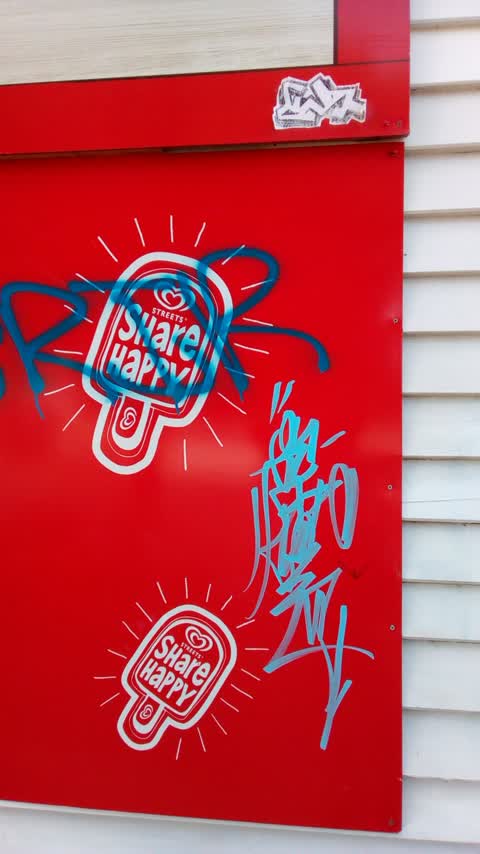 Graffiti, a report photo