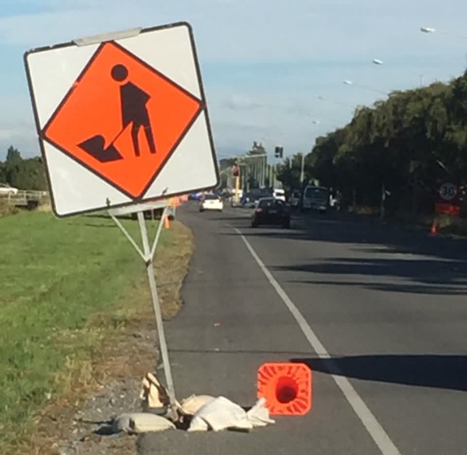 The photograph attached to this roading/streets report