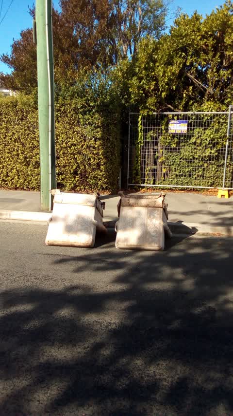 Rubbish/Recycling, a report photo