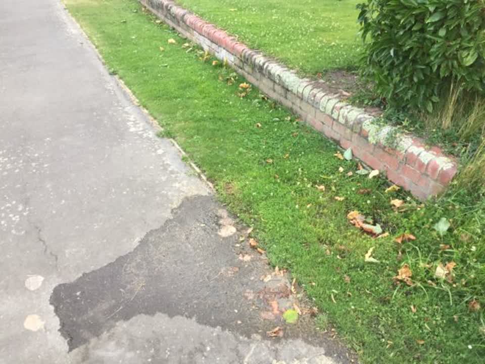 The photograph attached to this water supply report