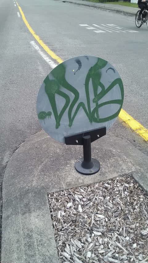 Graffiti, a report photo